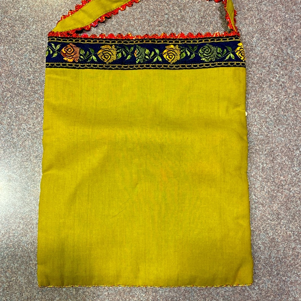 Gorgeous Christian Livingston Beaded Bag NWOT - Picture 3 of 5